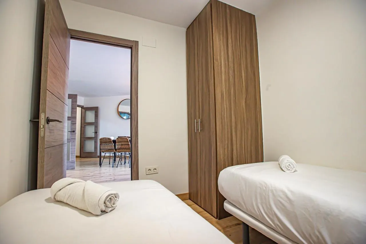 Holidays, Acebo 2 Dormitorios, 4 Personas Sierra Nevada 0*,  Spain